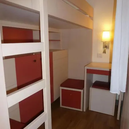 Cap Esterel Village : 4 Pers Au Calme Climatise F5 Апартаменты *