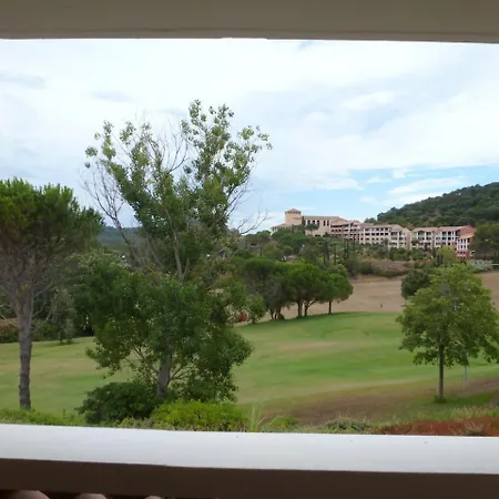 Cap Esterel Village : 4 Pers Au Calme Climatise F5